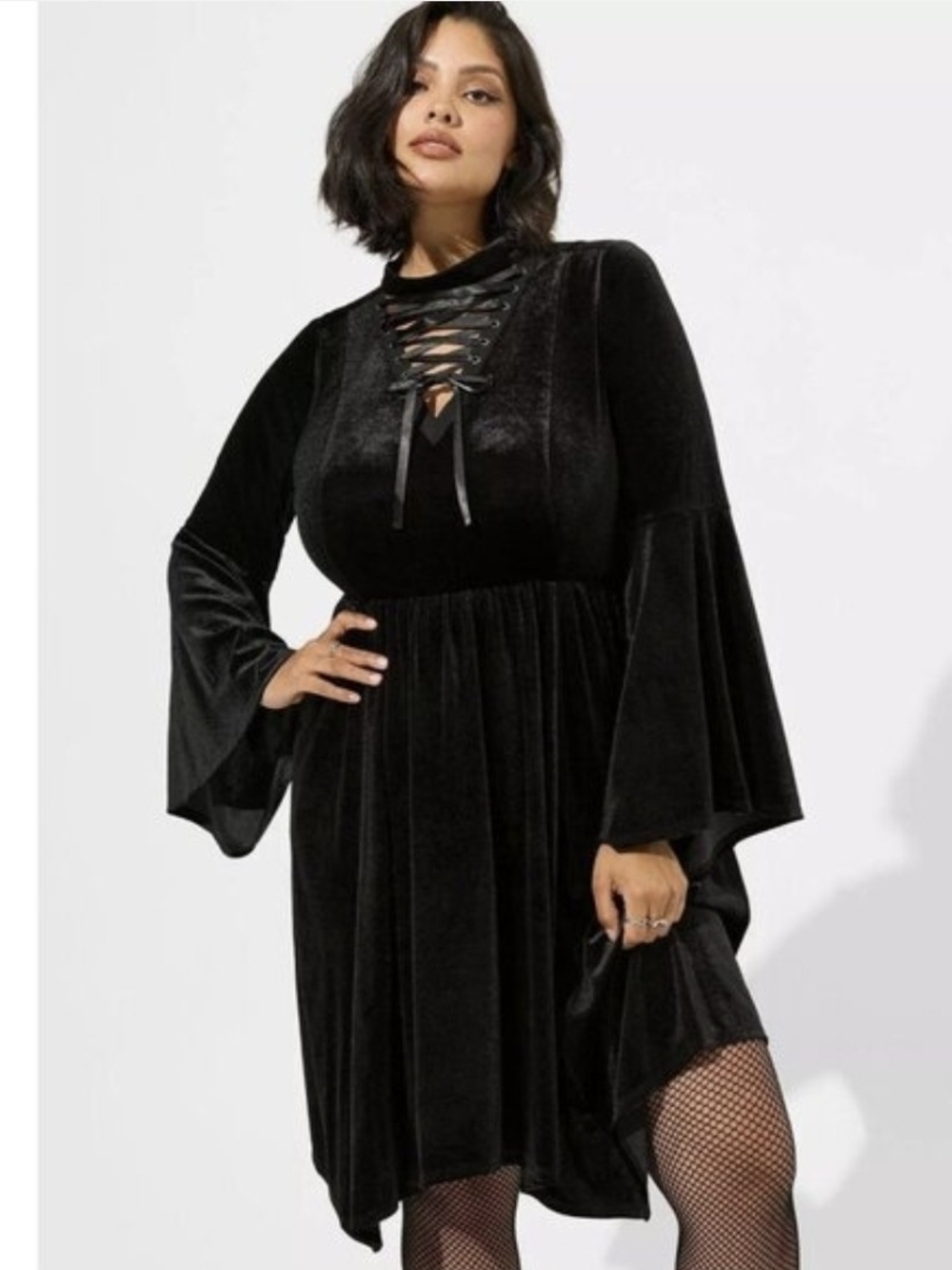 Torrid Nightfall Black Velvet Lace-Up Witchy A-Line Dress With Pockets Size 2